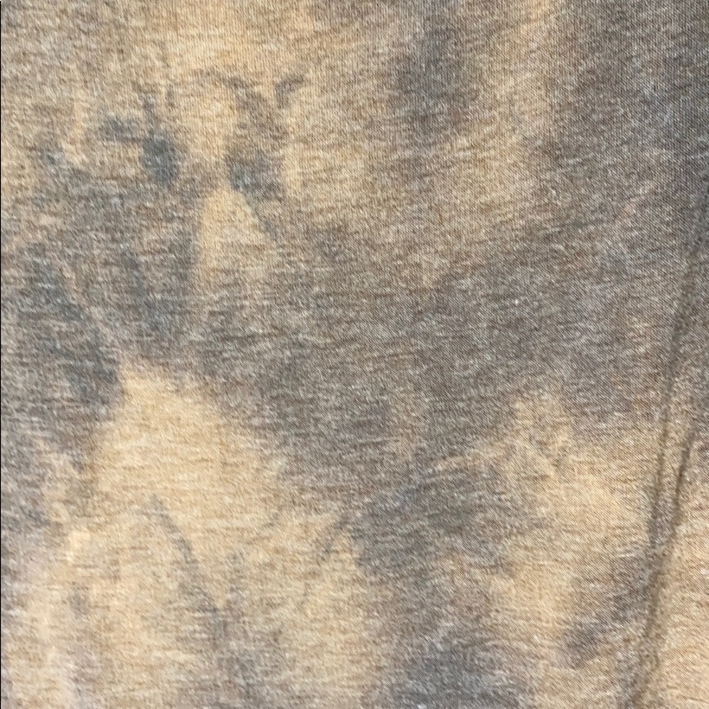 Cold shoulder top - Picture 2 of 3